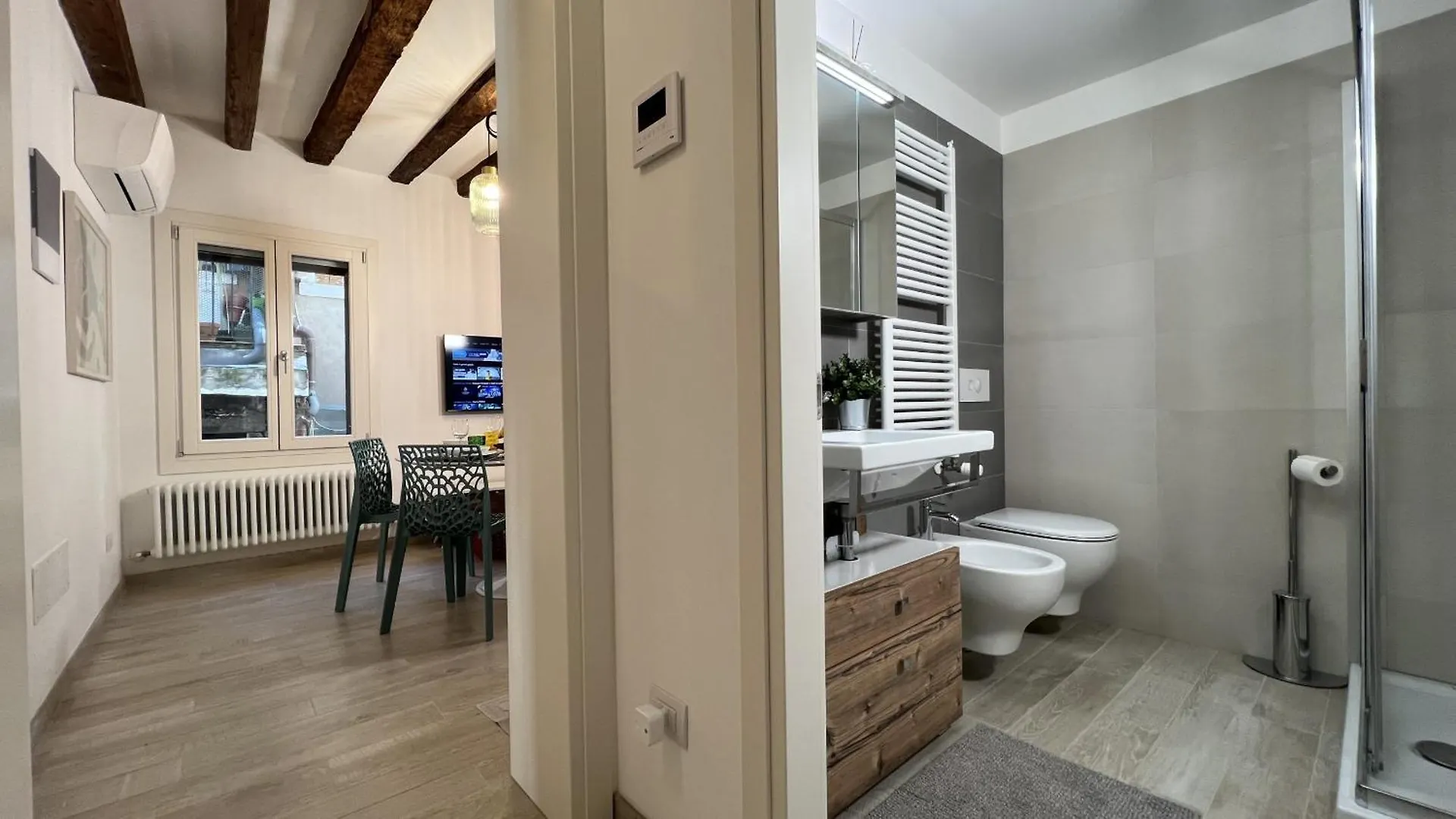 Apartment Stella Bis, 500M From Rialto'S Bridge Venice 0*,  Italy